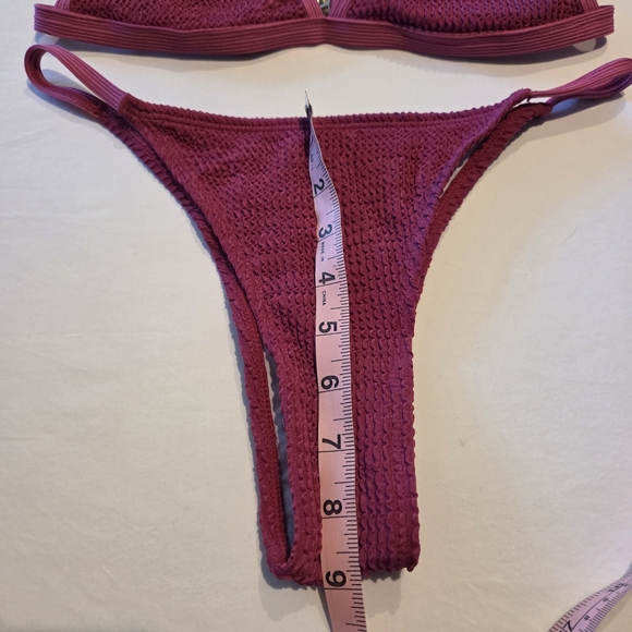 Women’s Textured Raspberry Triangle Bikini Set - Unbranded - Picture 4 of 4